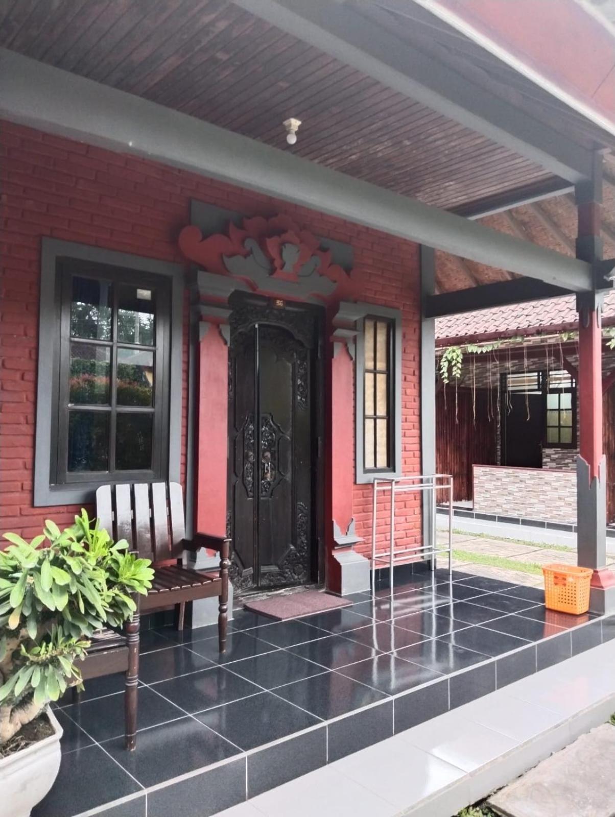 Hotel Lestari Gilimanuk Exterior foto